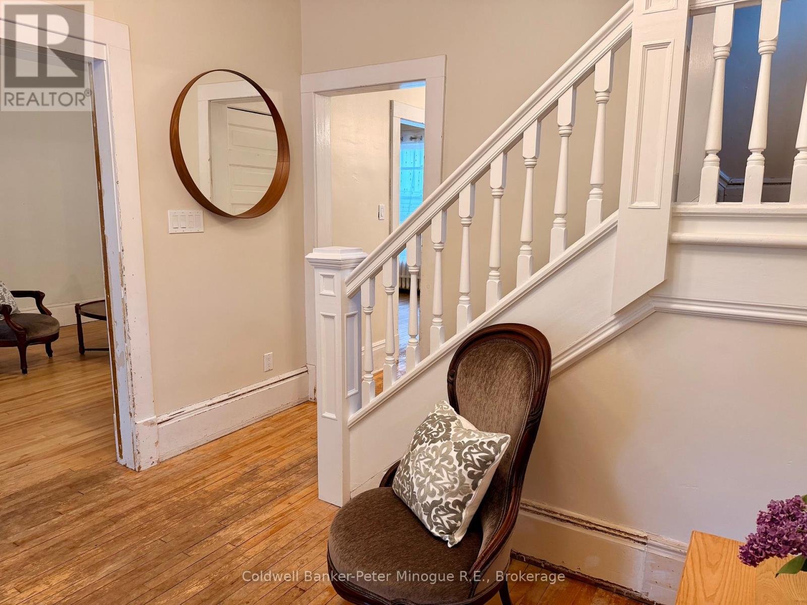 847 MCINTYRE STREET W - 7
