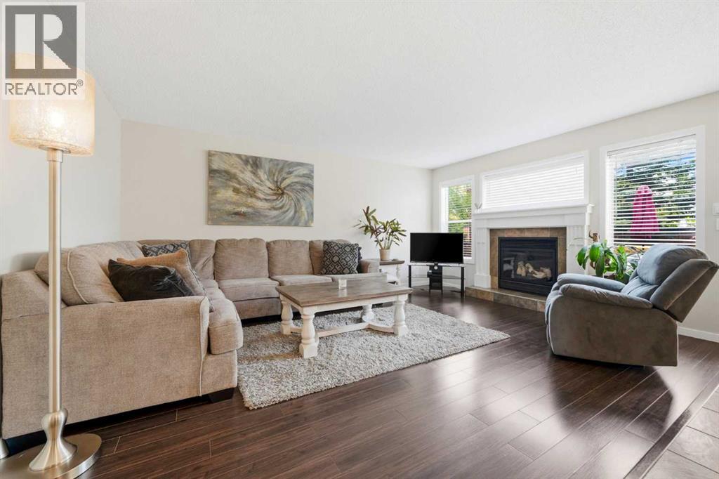 82 Springborough Point SW — photo 11