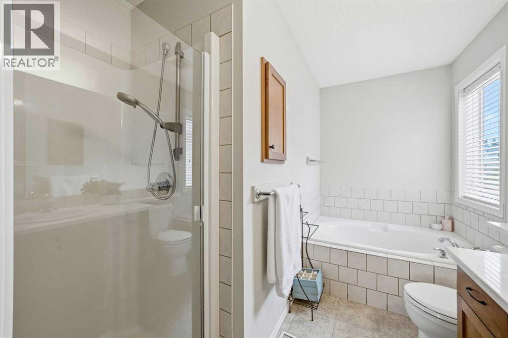 82 Springborough Point SW — photo 25
