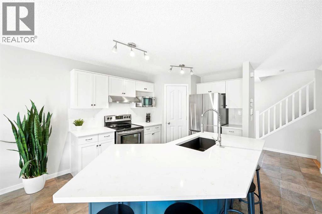 82 Springborough Point SW — photo 7