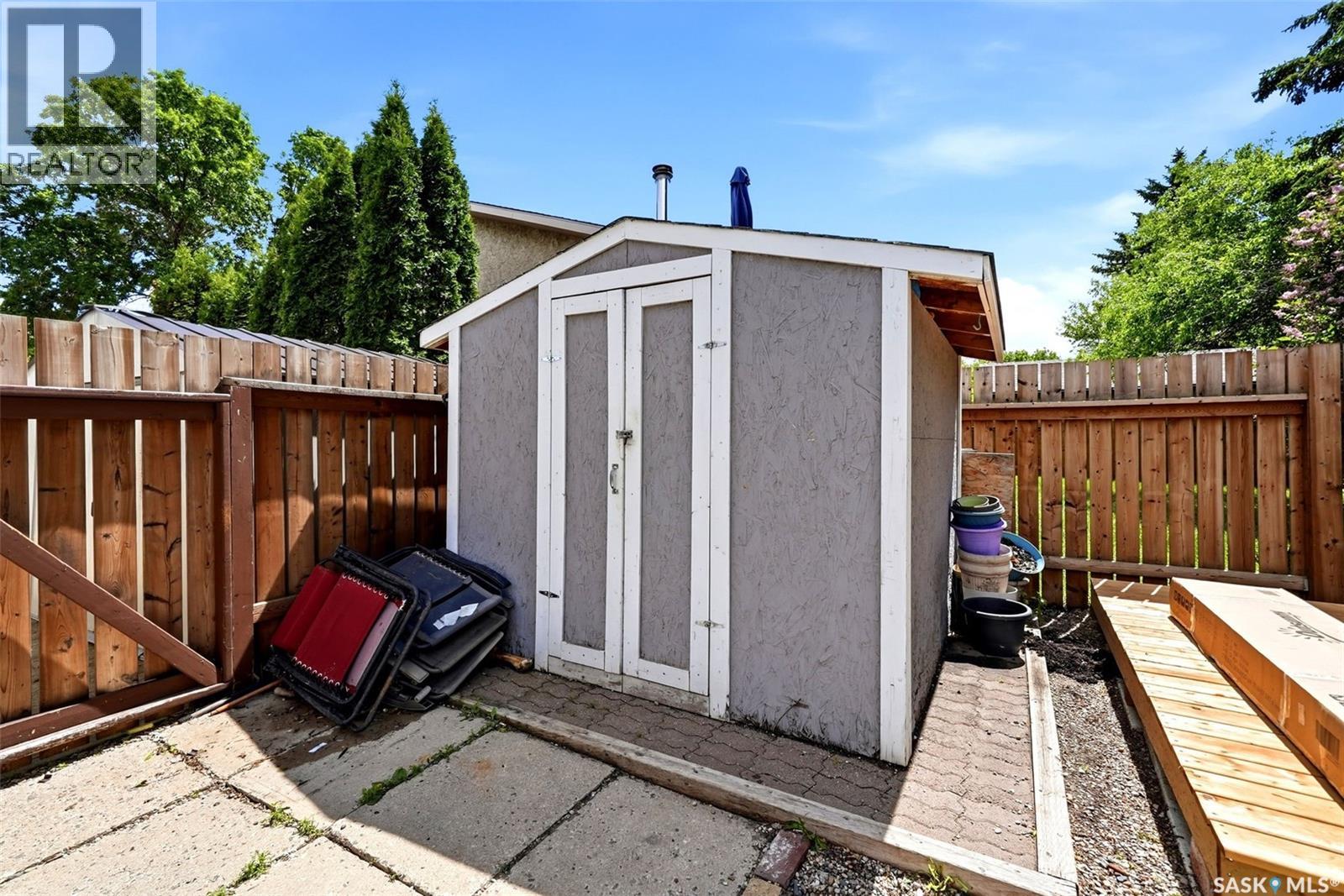 22 Salemka CRESCENT — photo 31