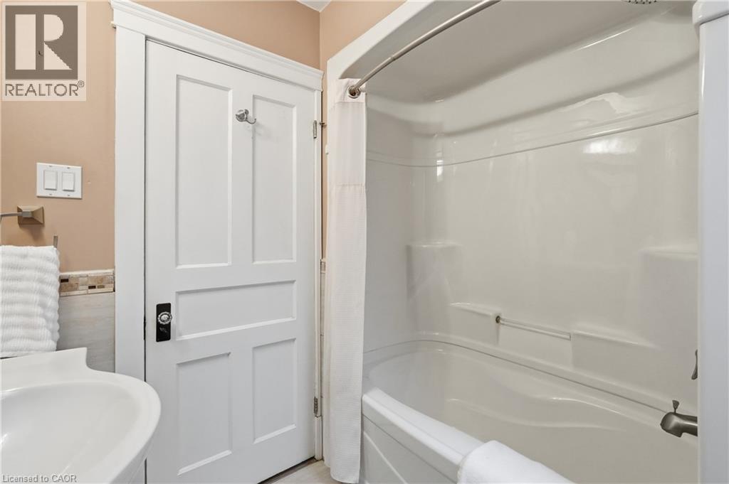 71 AIKMAN Avenue - 12