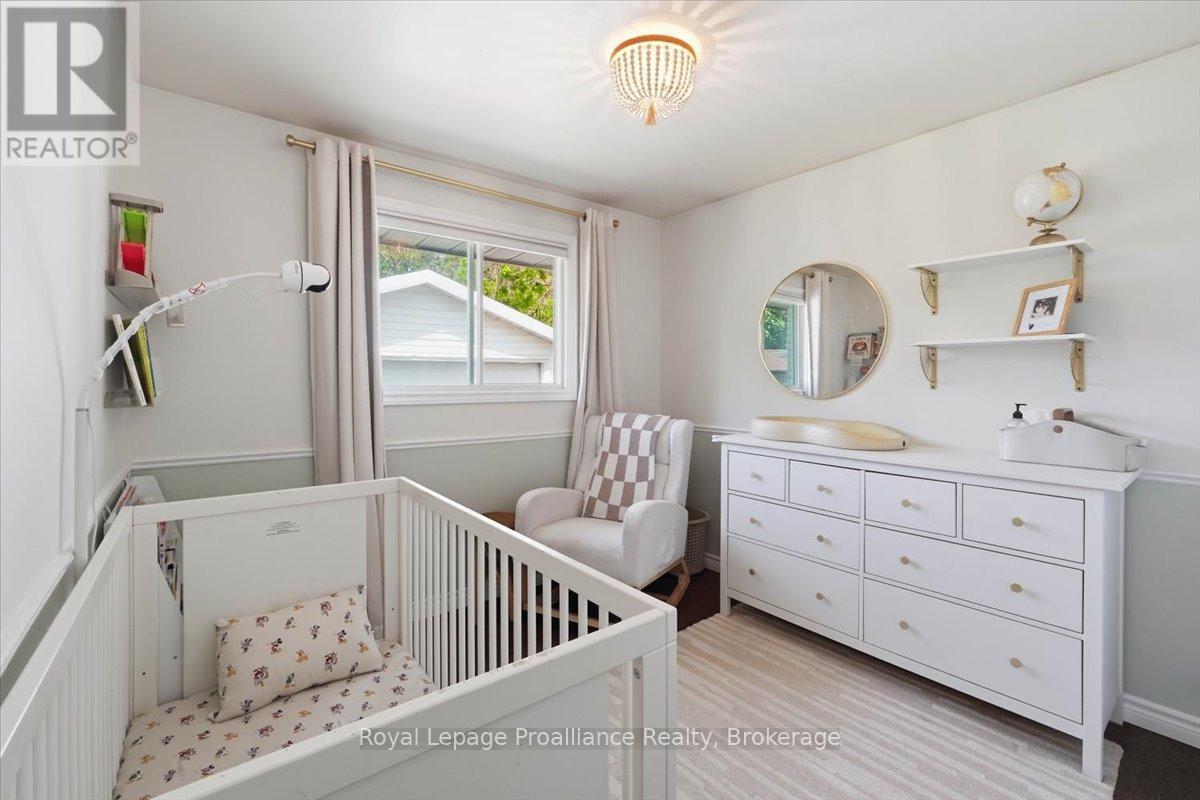 24 HARVEST CRESCENT - 18