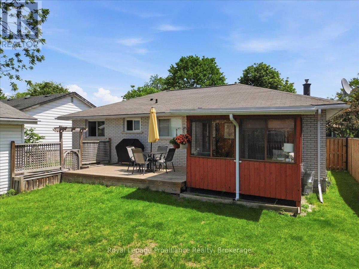 24 HARVEST CRESCENT - 28
