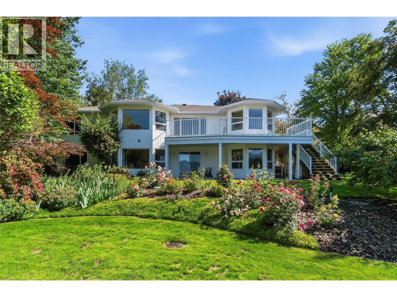 4551 13 Street NE - 70