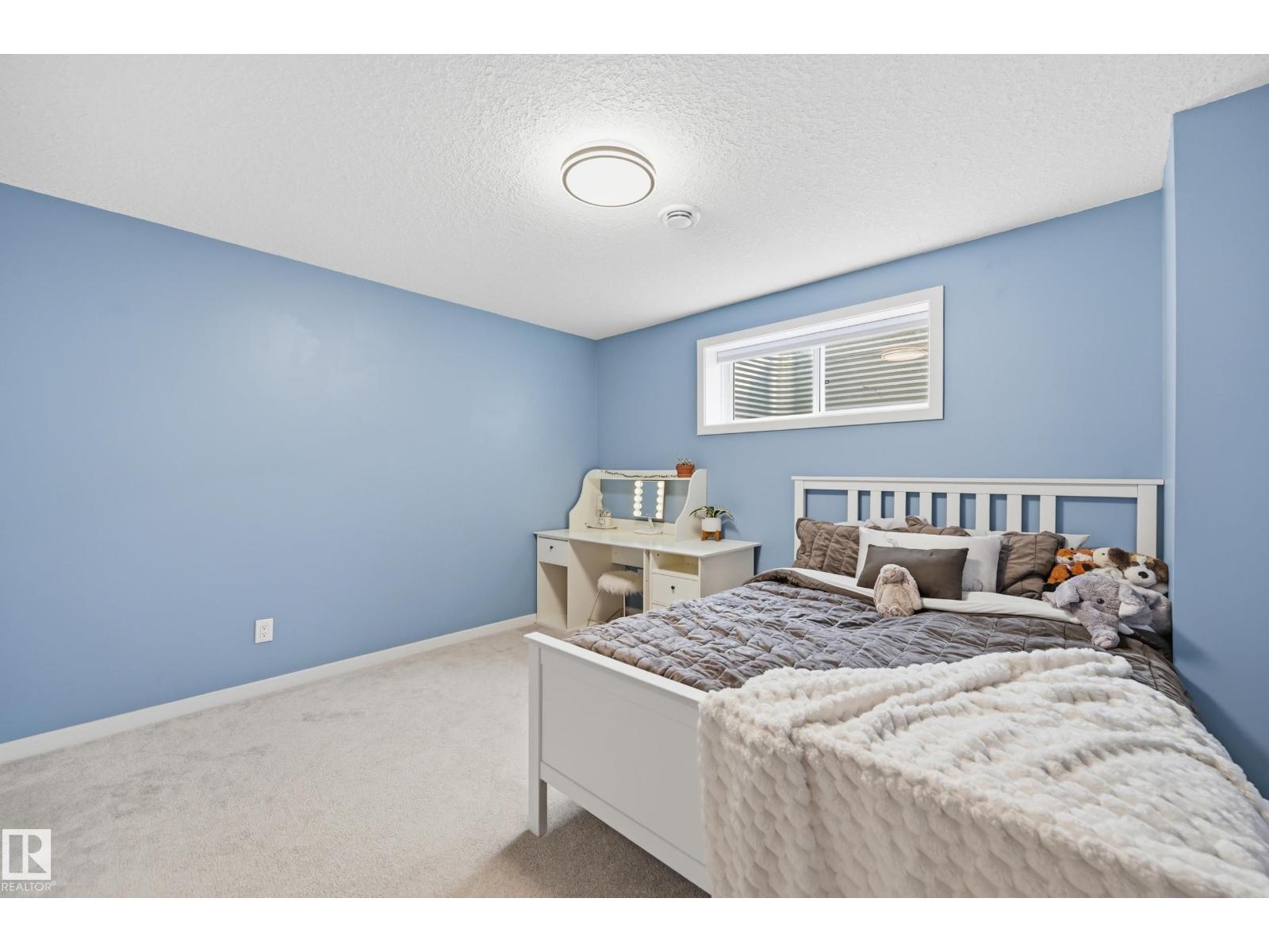 105 JAMES CR — photo 33