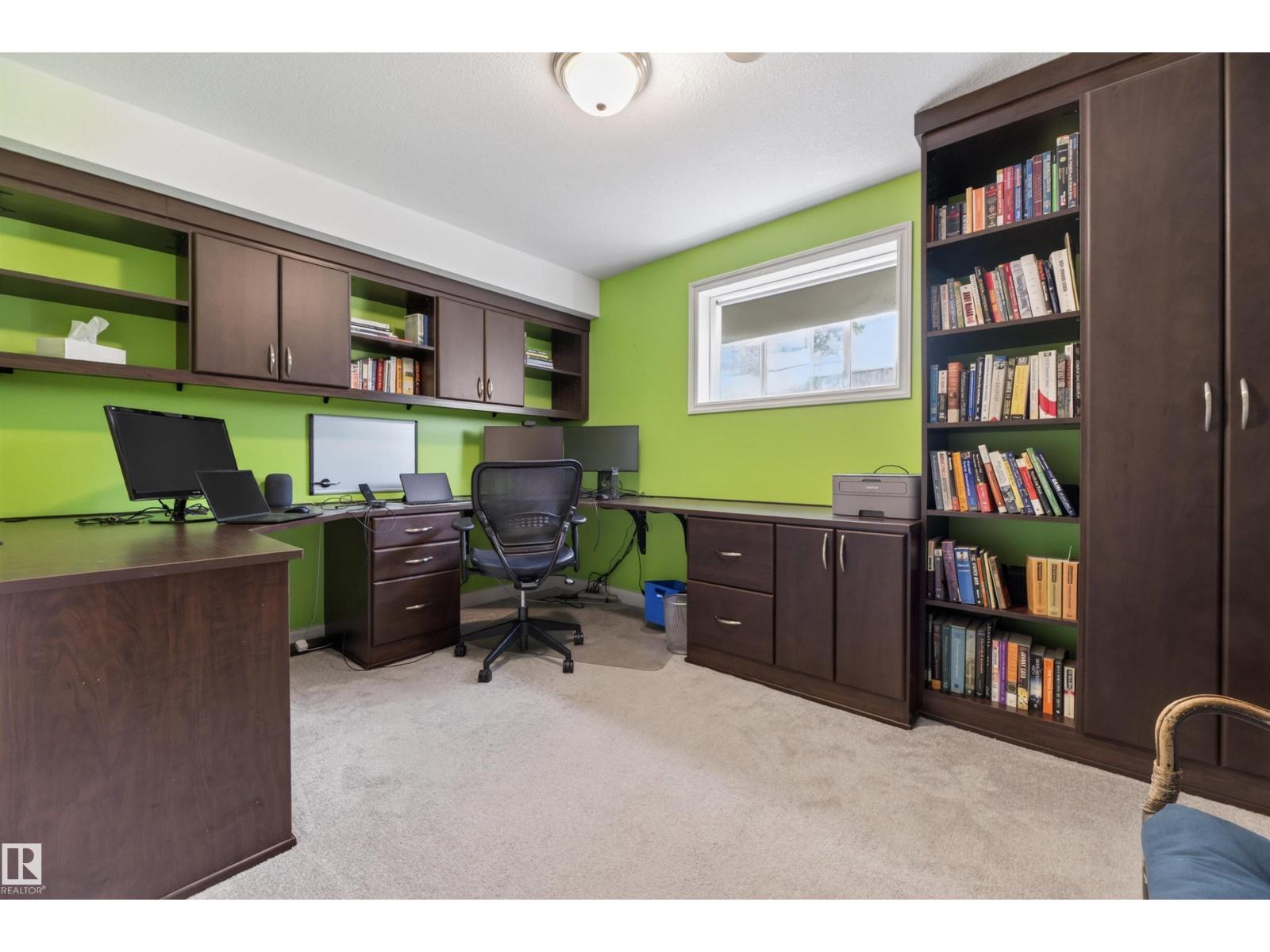 73 CAVAN CR — photo 33