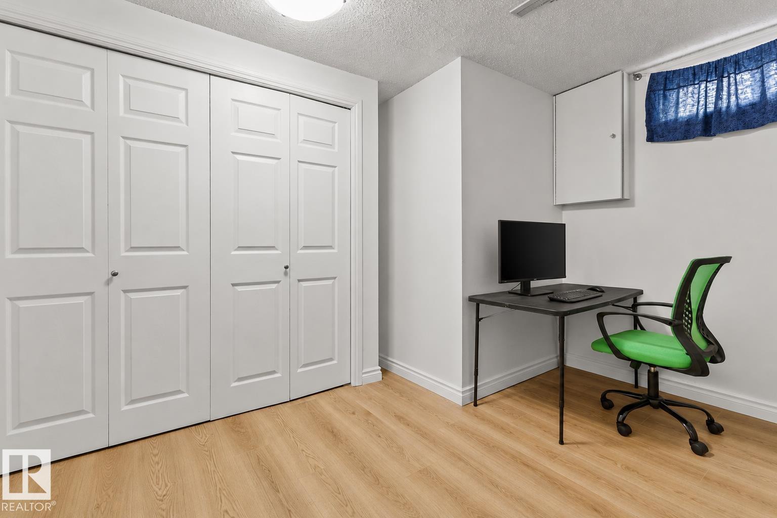 11234 40 AV NW - 18