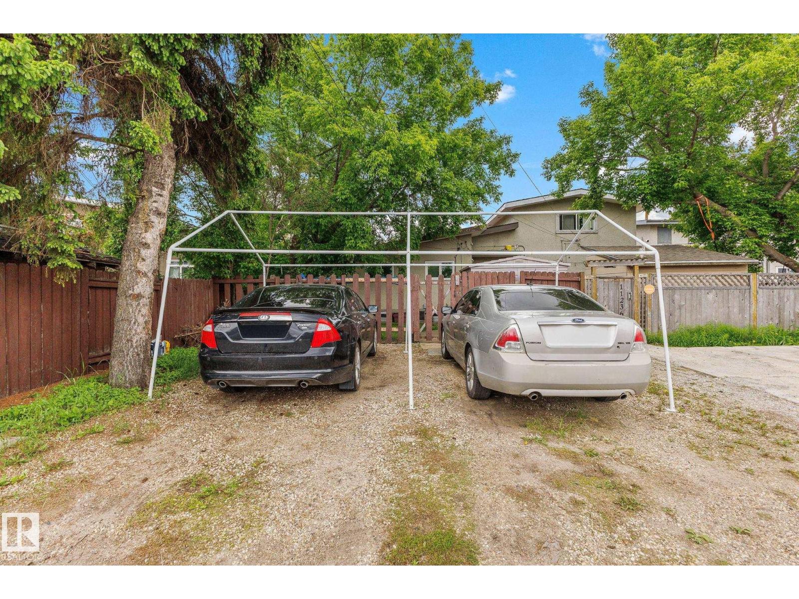 11234 40 AV NW - 23