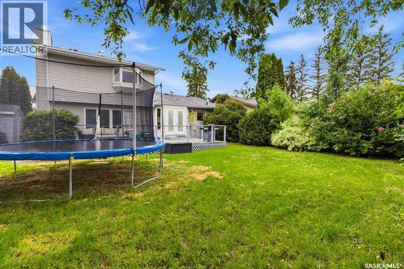 142 Neusch CRESCENT — photo 31