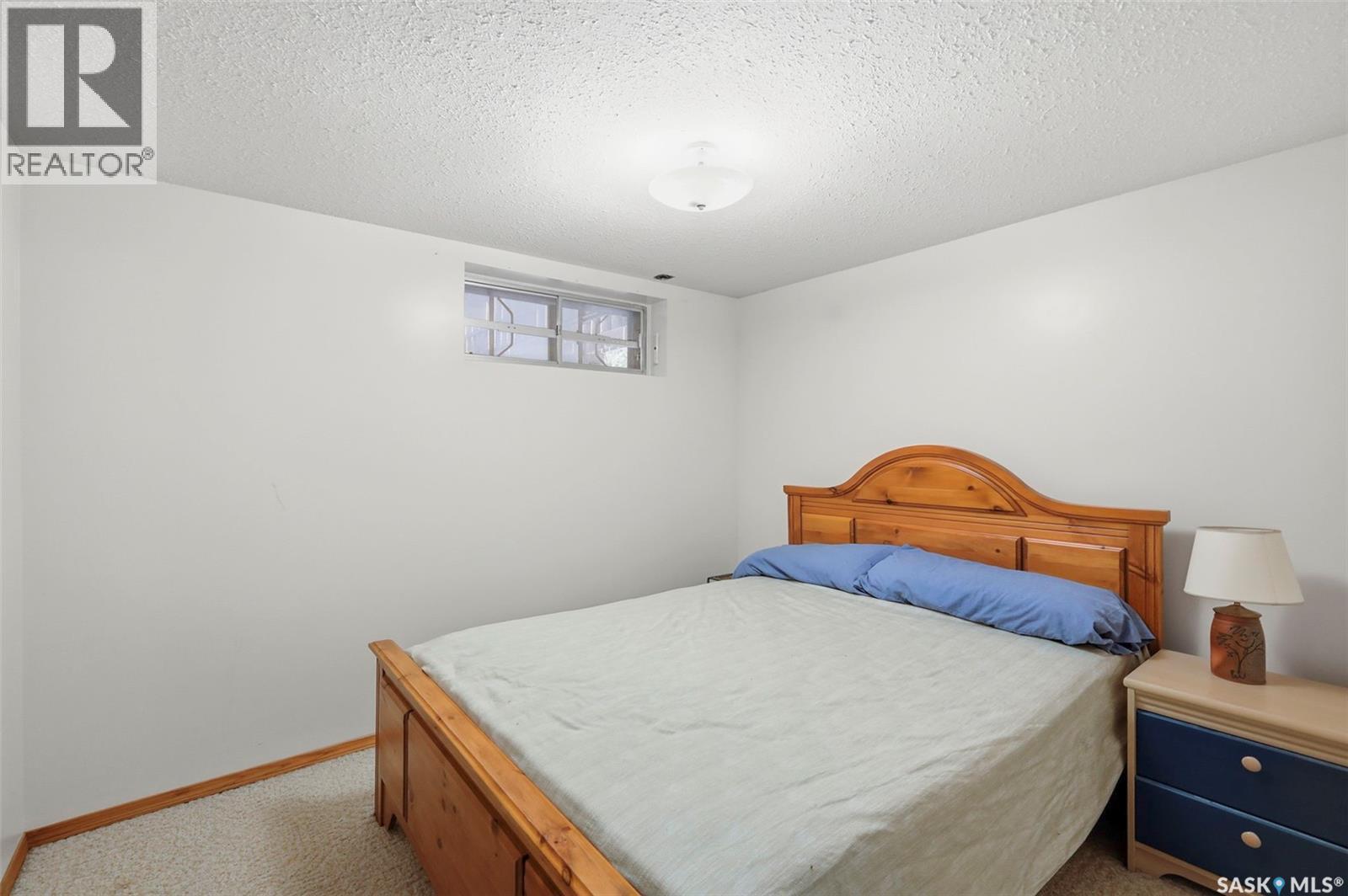 516 Lake CRESCENT — photo 29
