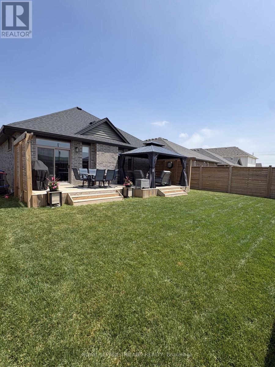 252 RENAISSANCE DRIVE - 46
