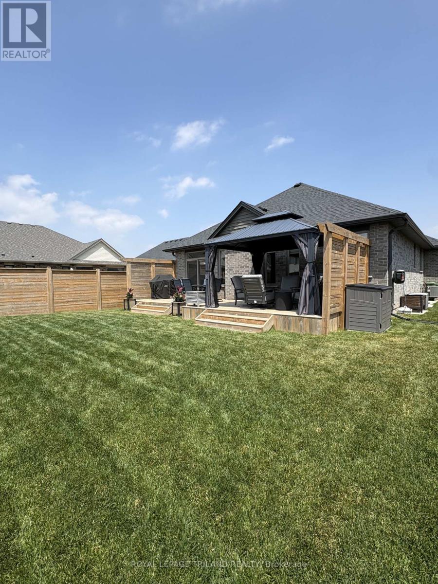252 RENAISSANCE DRIVE - 45