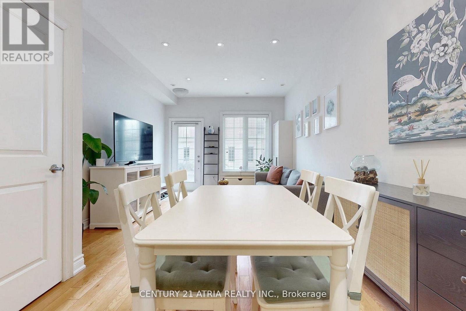 76 HARGRAVE LANE - 10