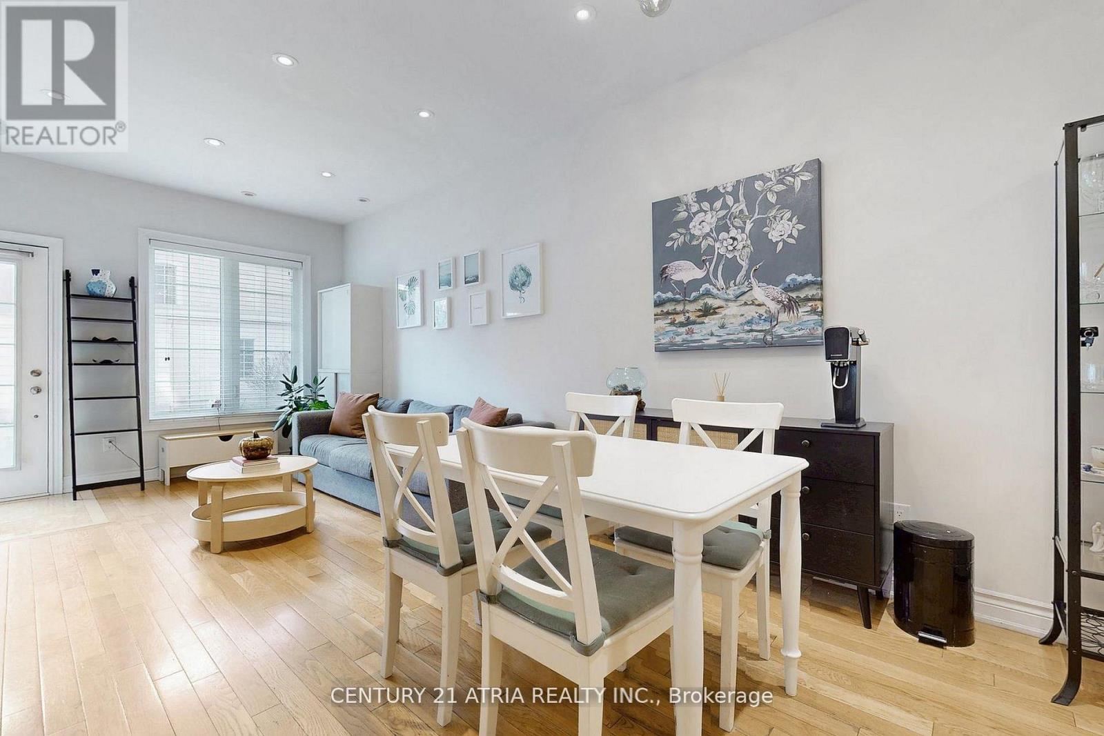 76 HARGRAVE LANE - 11