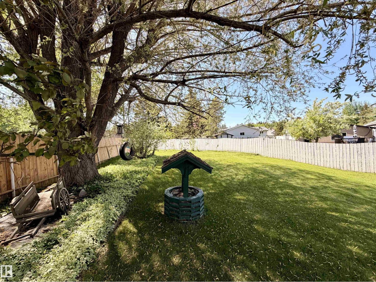 4809 MacKenzie Ave - 49