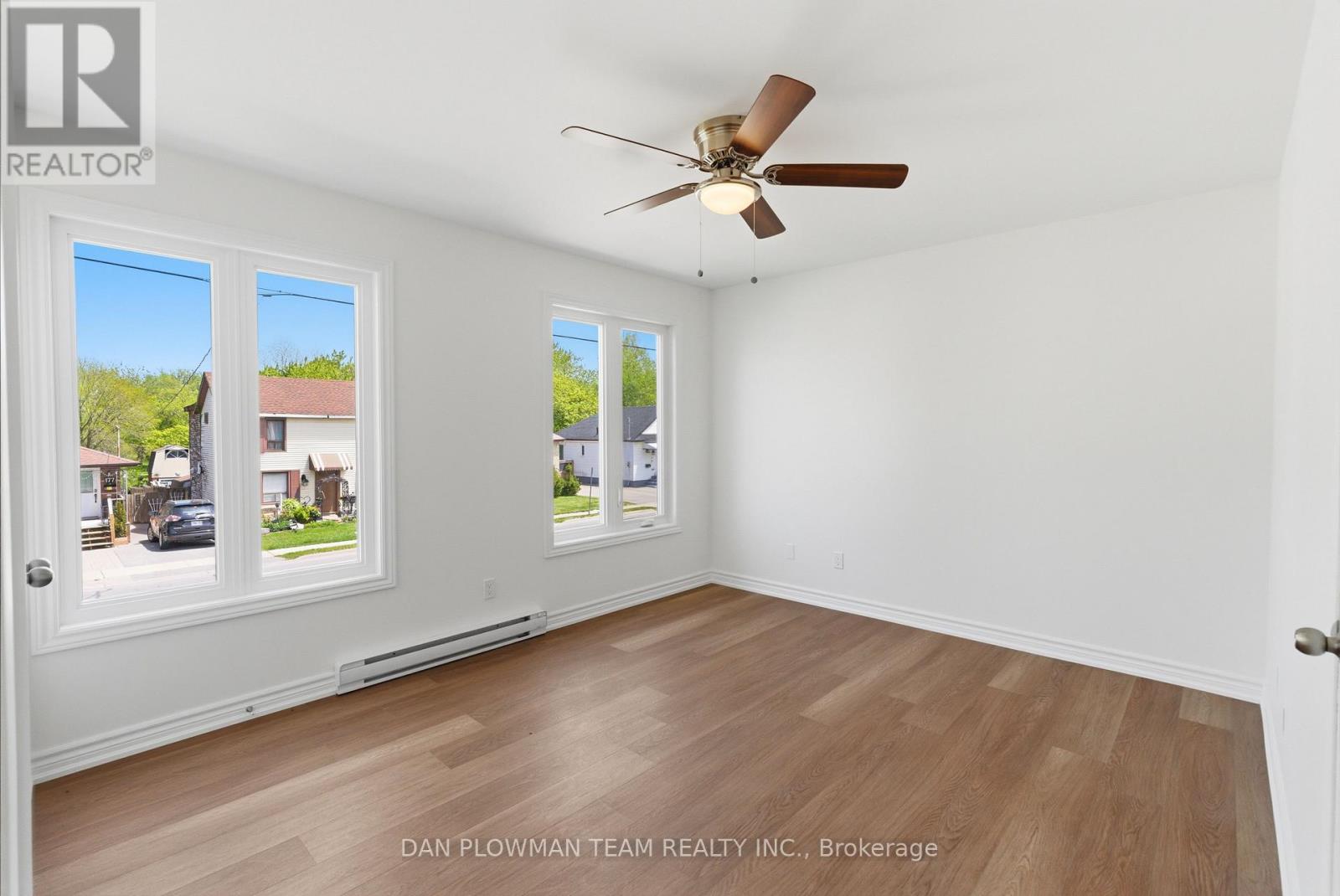 176 NASSAU STREET - 23