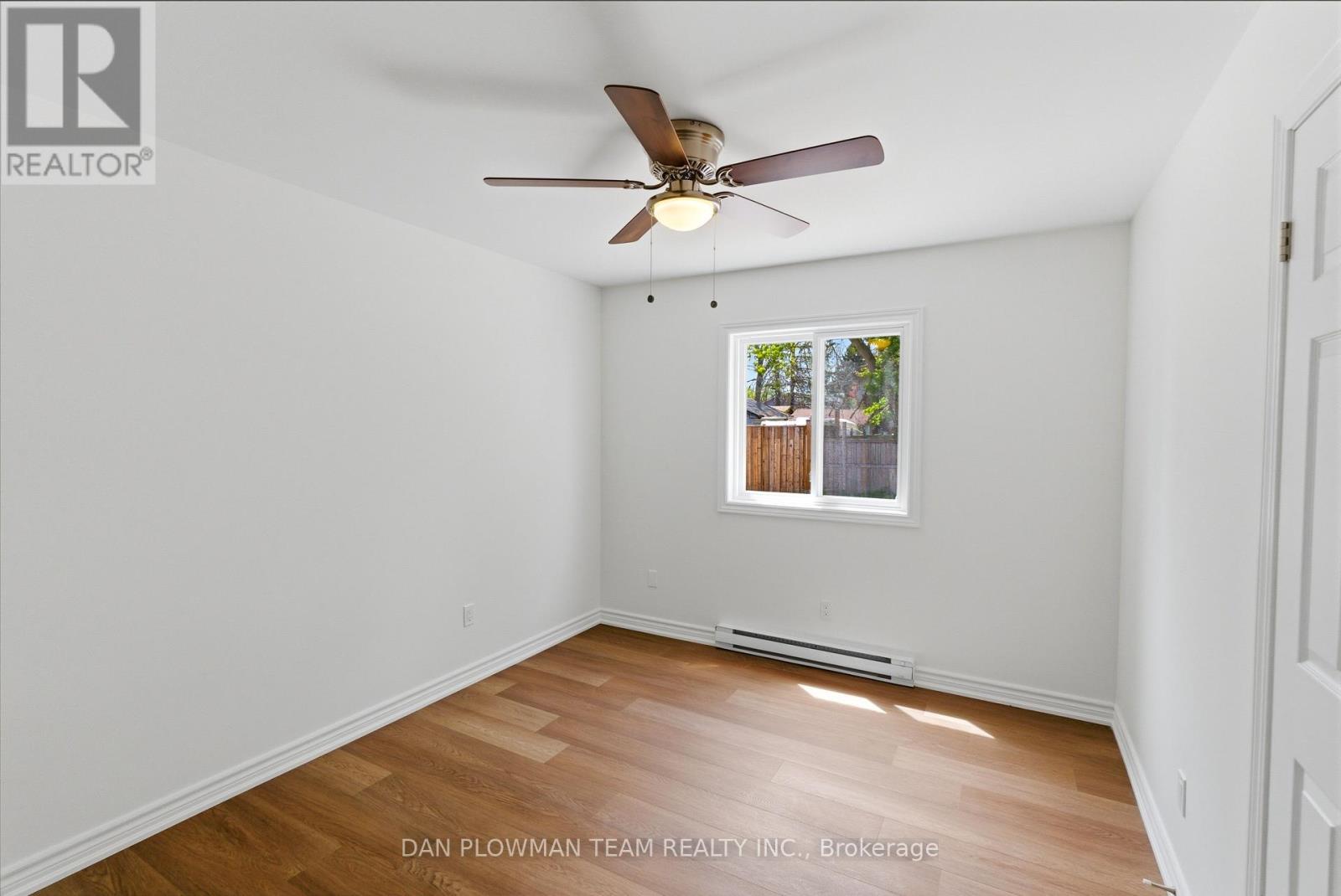 176 NASSAU STREET - 29