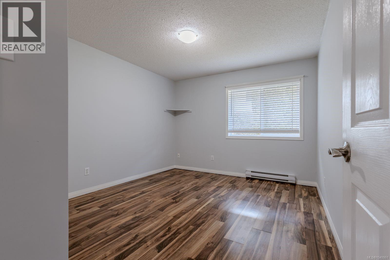 #3 450 Gail Pl - Image 12