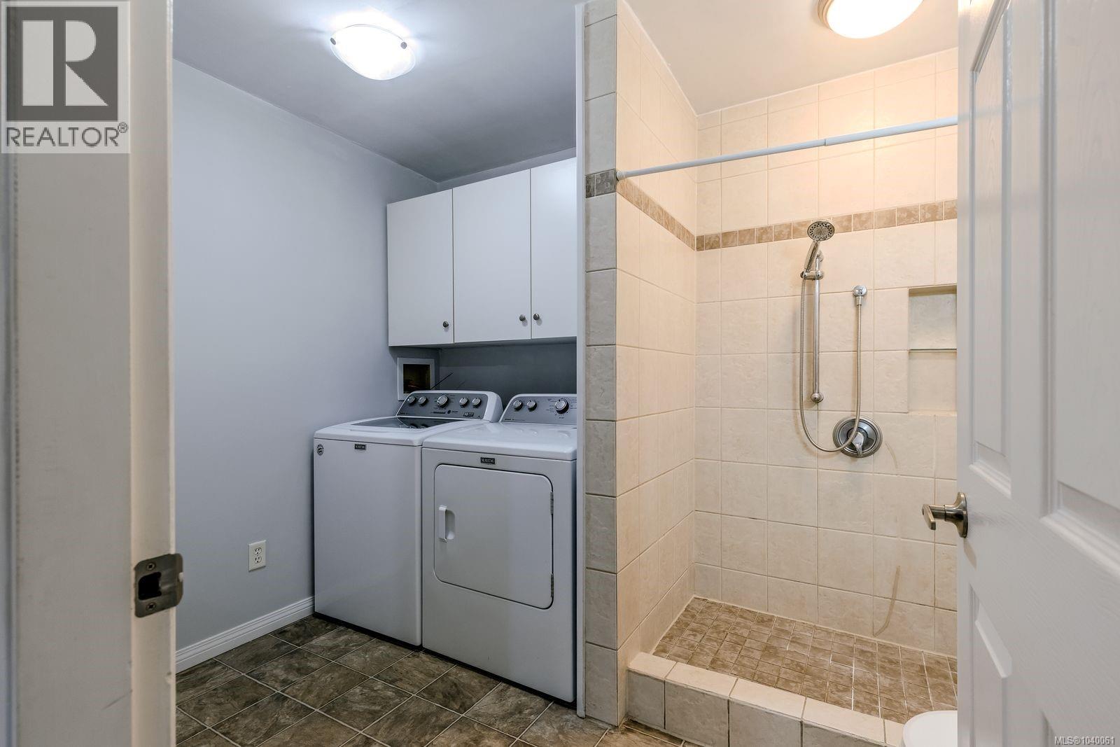 #3 450 Gail Pl - Image 8