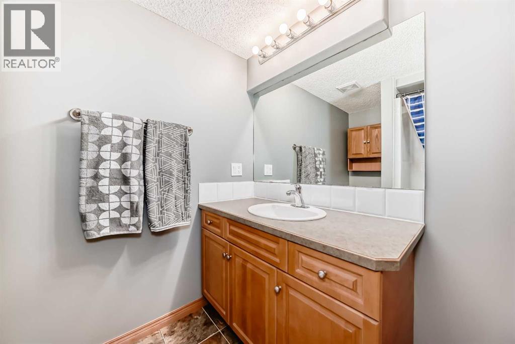 147 oakmere Green — photo 40
