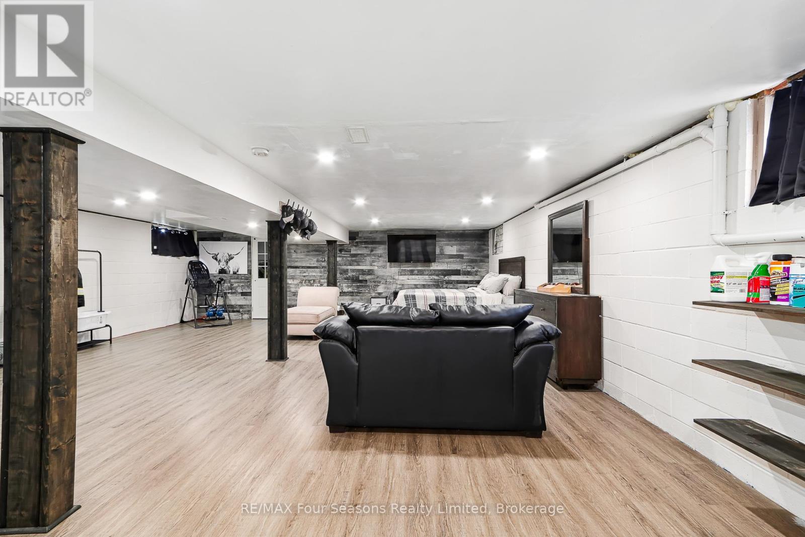 228 CENTRE STREET - 39