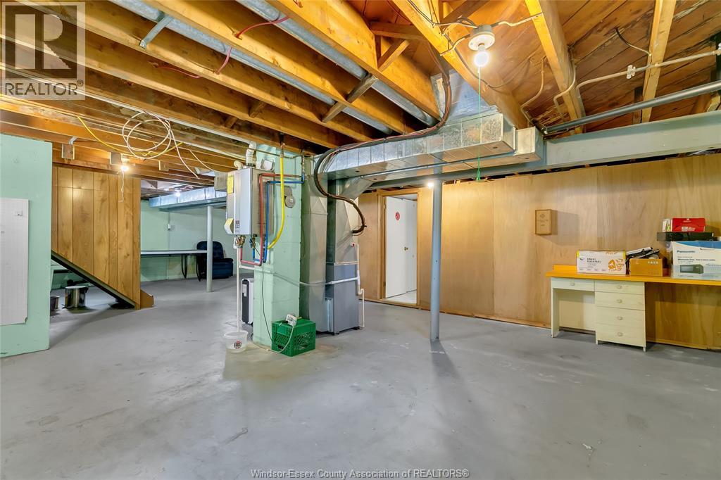 3331 LONGFELLOW - 21