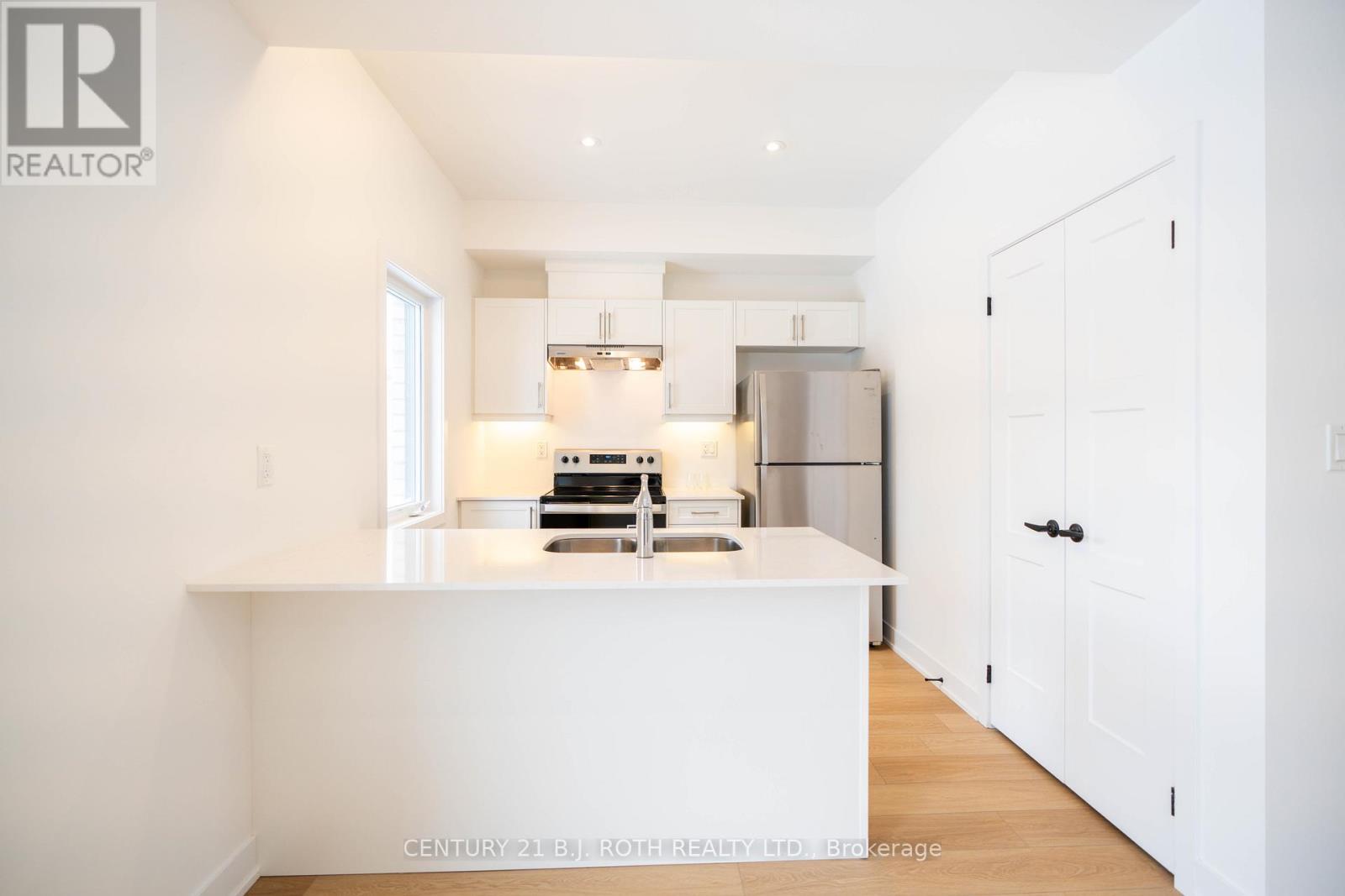 236 PRINCE WILLIAM WAY - 4