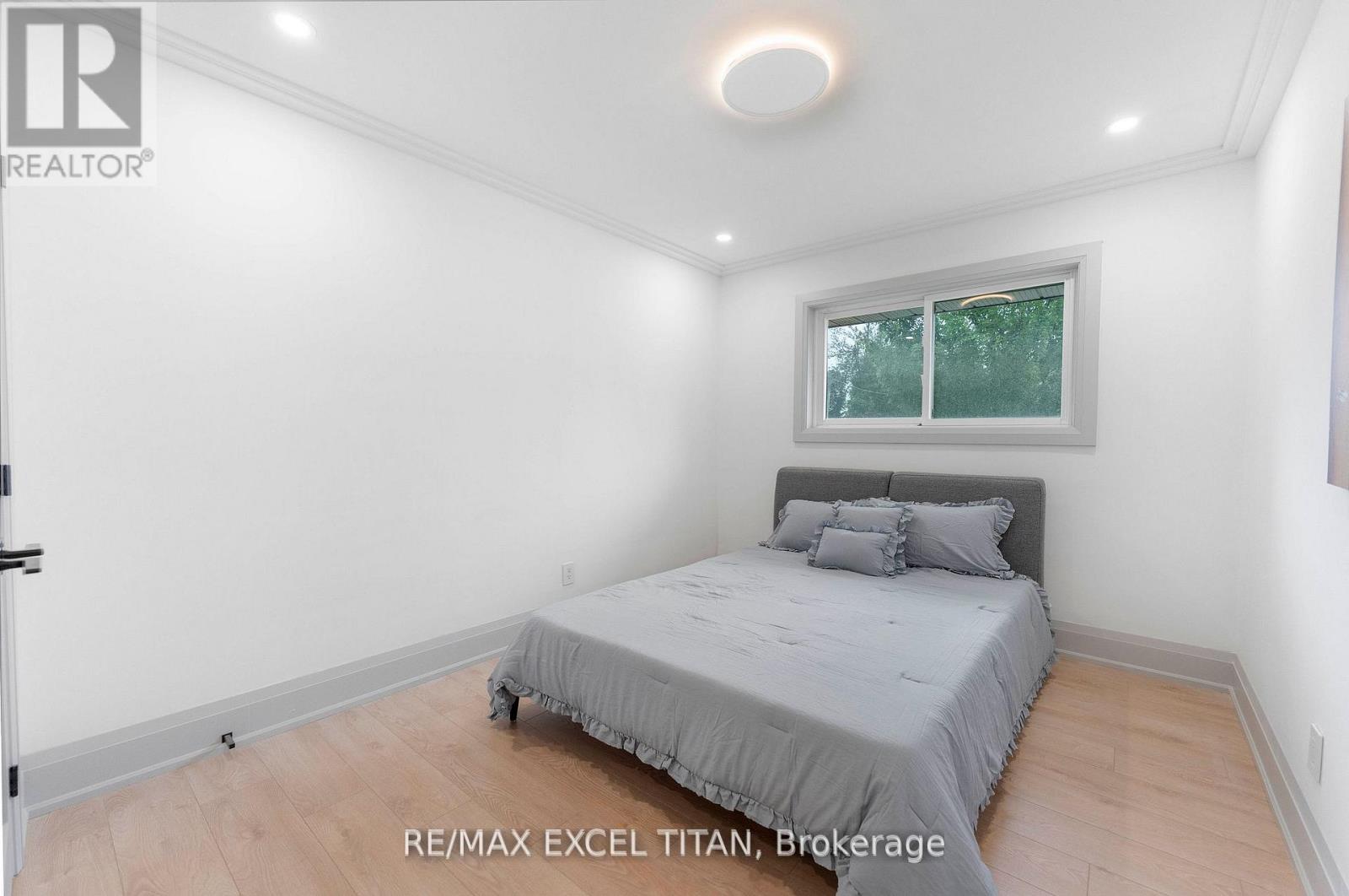 66 MARION CRESCENT - 9