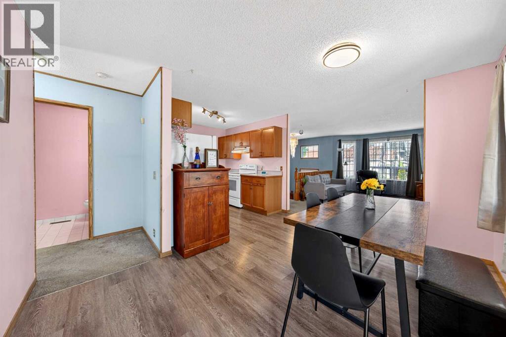 31 Martinridge Grove NE — photo 22