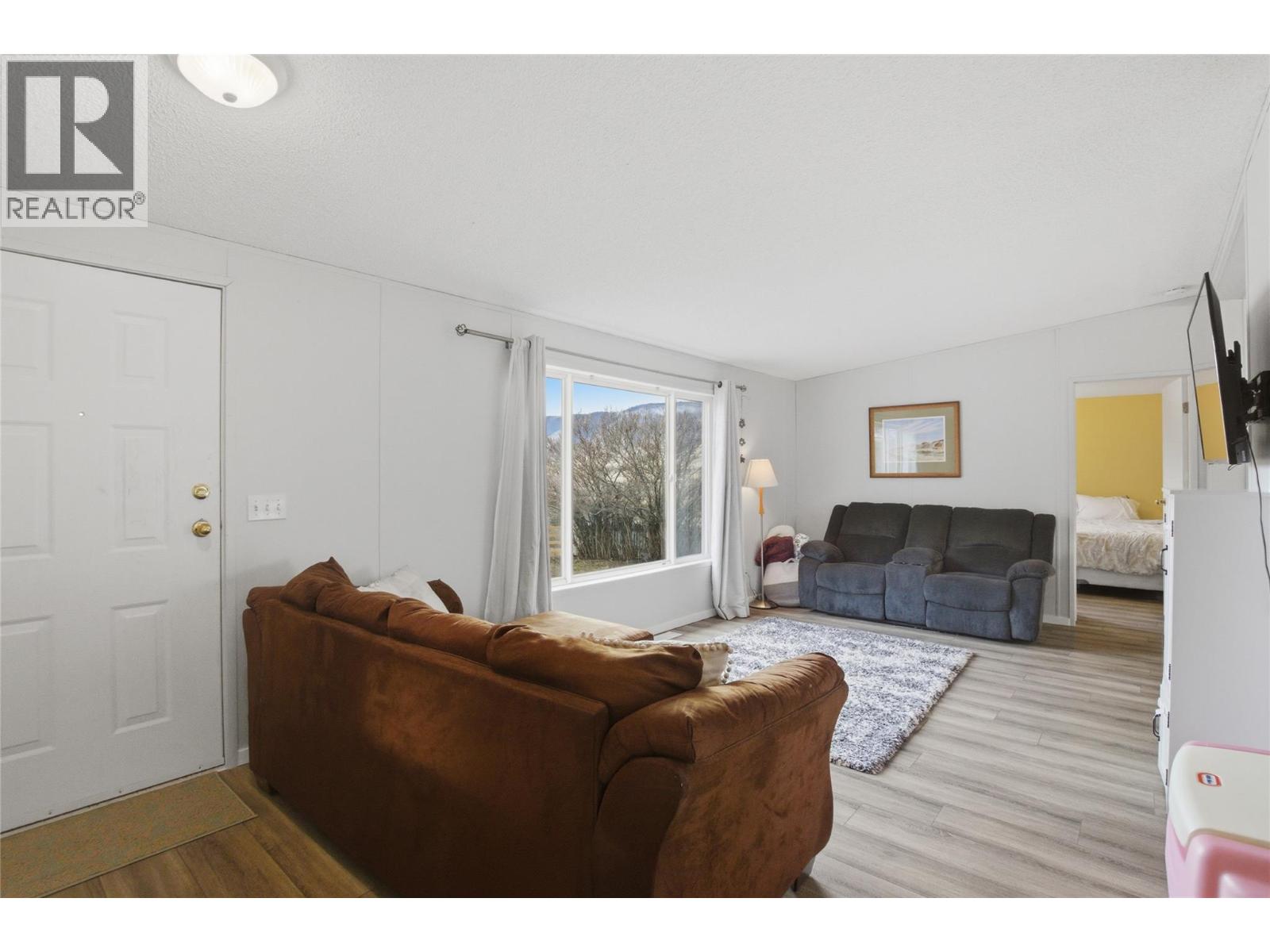 779 KLAHANIE Drive, Kamloops