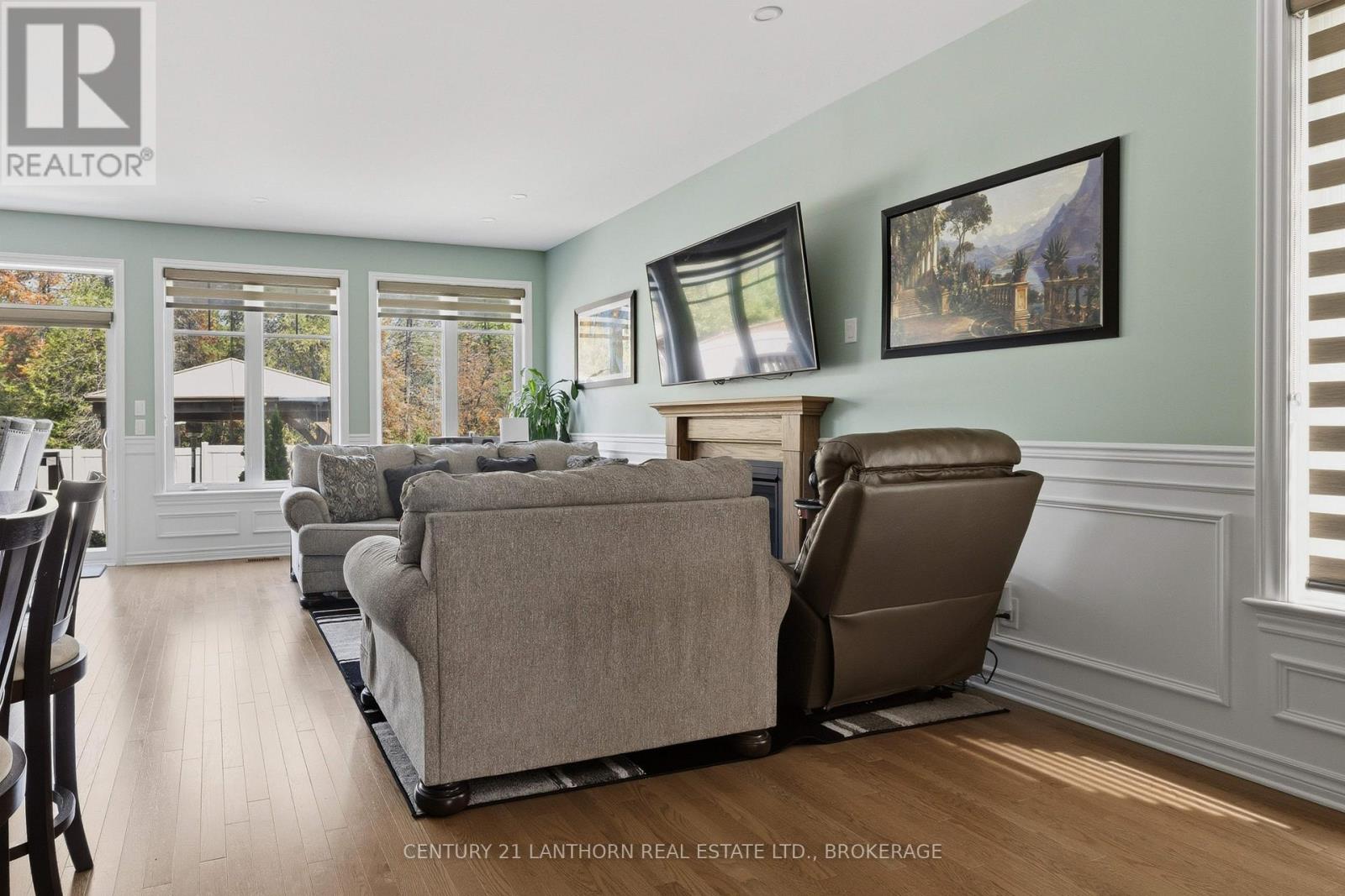 1650 TENLEY DRIVE - 17