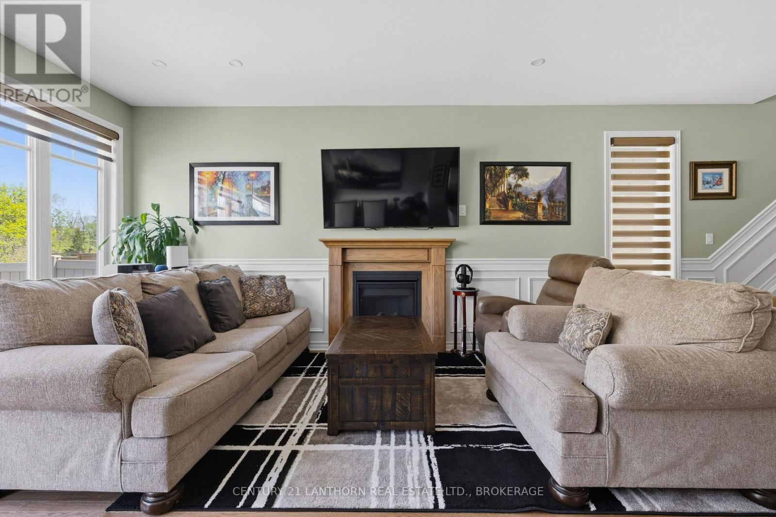 1650 TENLEY DRIVE - 18