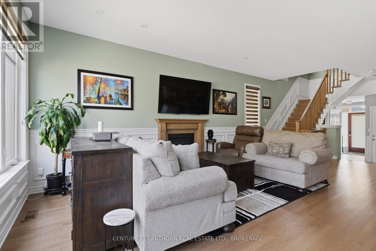 1650 TENLEY DRIVE - 19