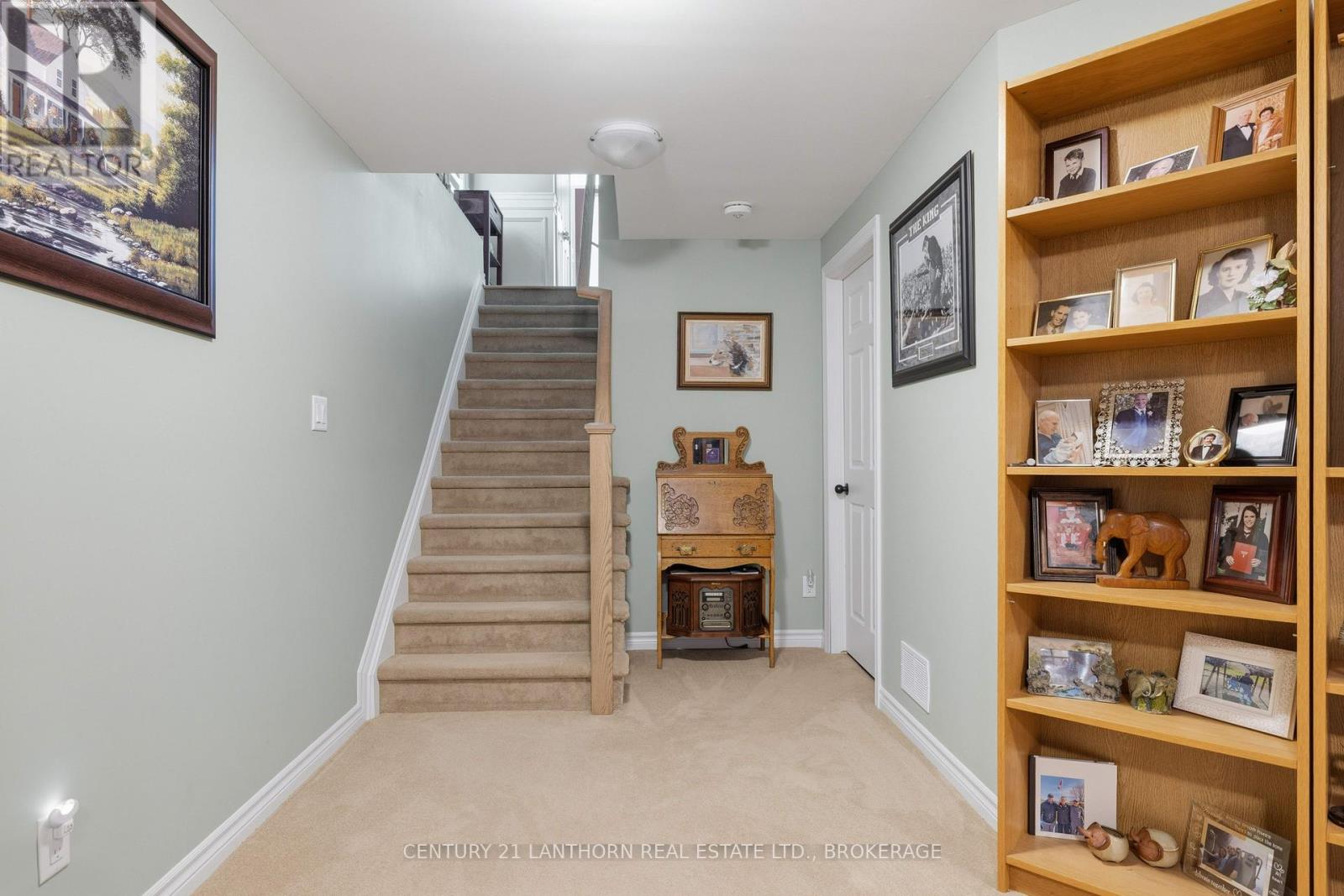 1650 TENLEY DRIVE - 36