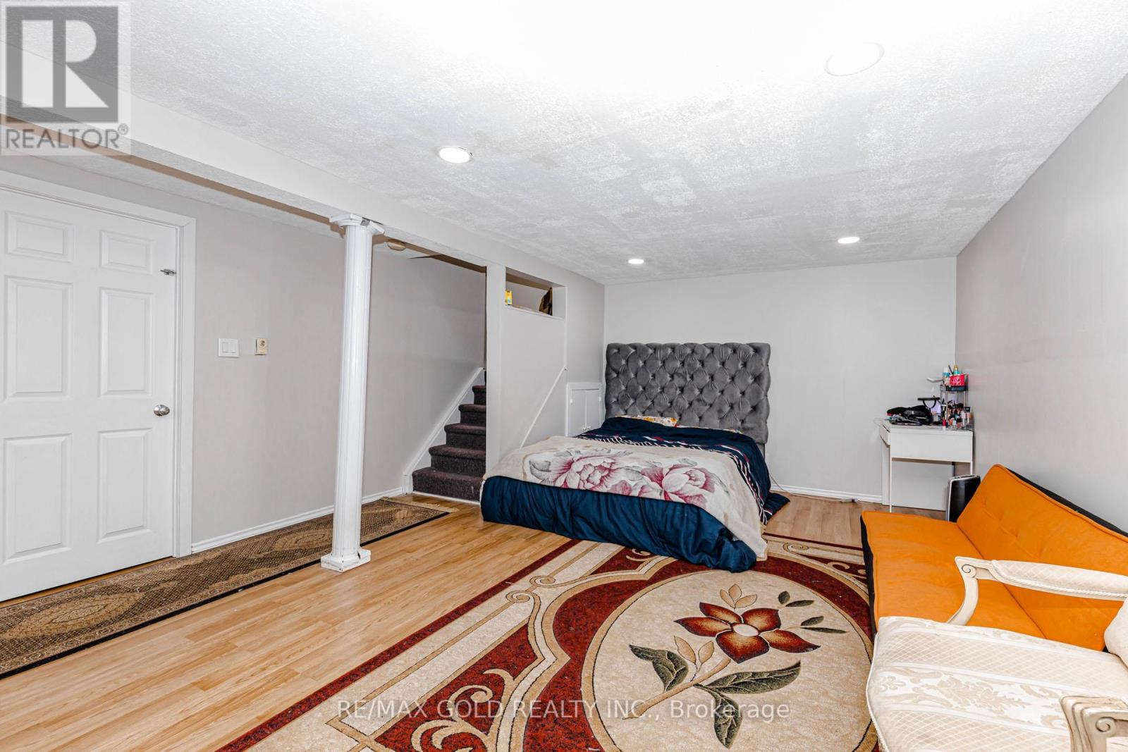 34 JACKMAN DRIVE - 19