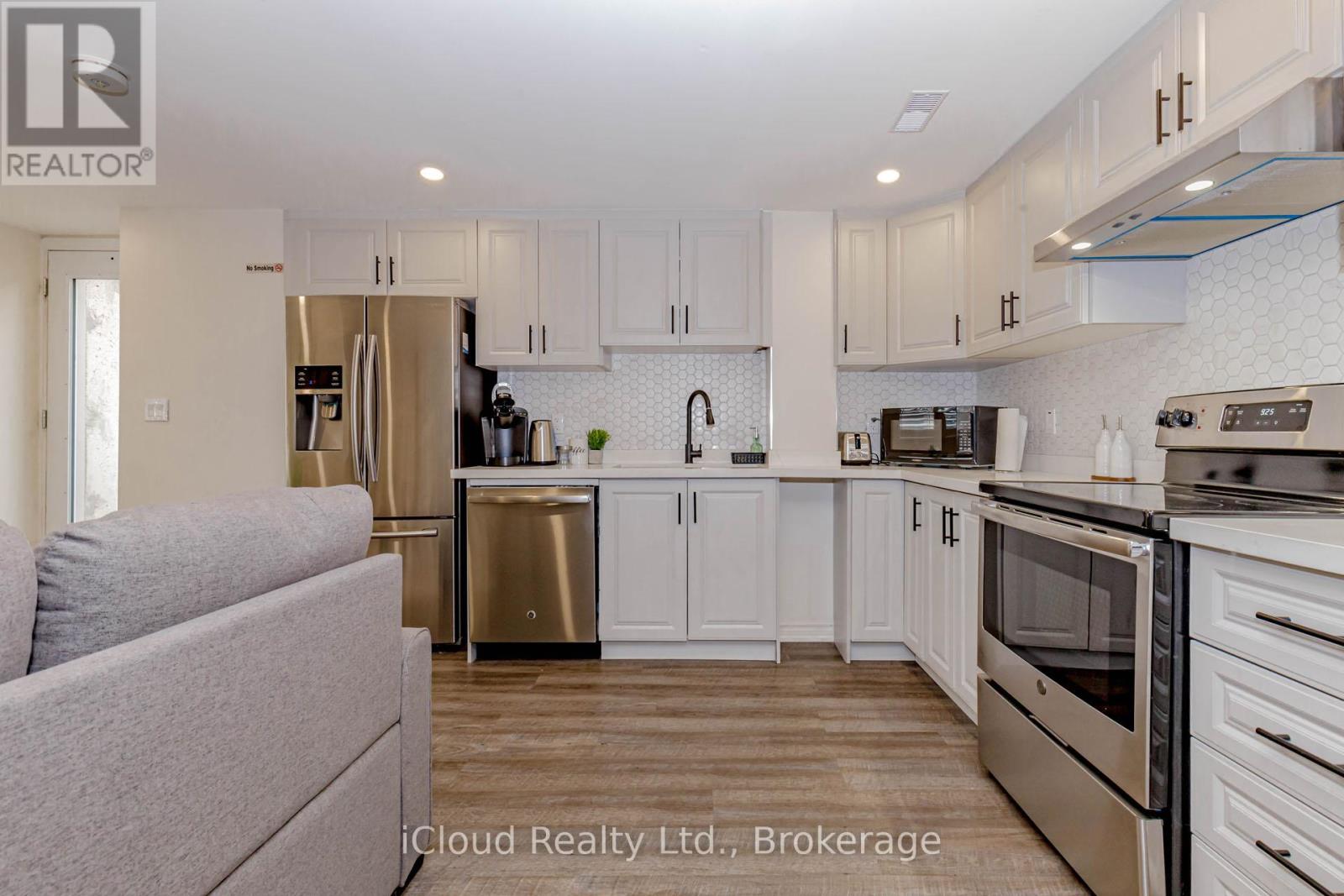 264 ETHERIDGE AVENUE - 36