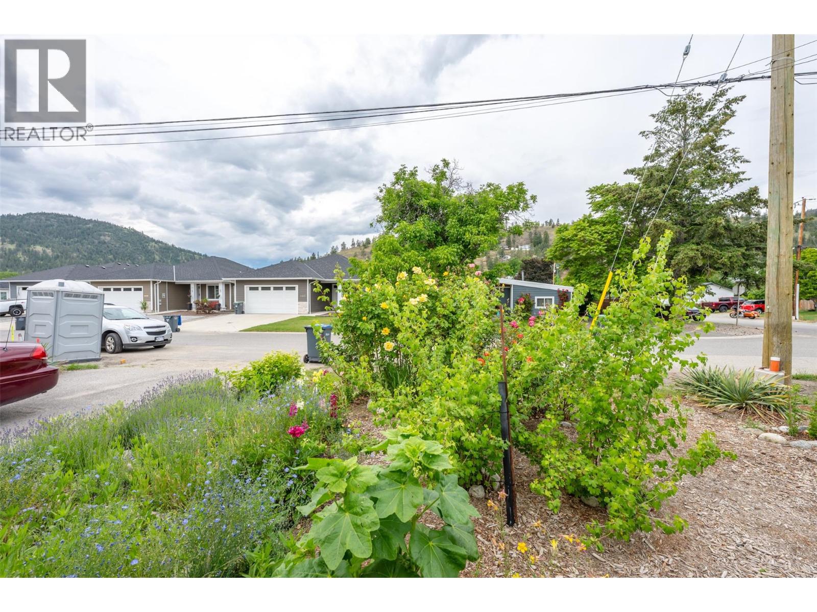11819 Grant Avenue - 60