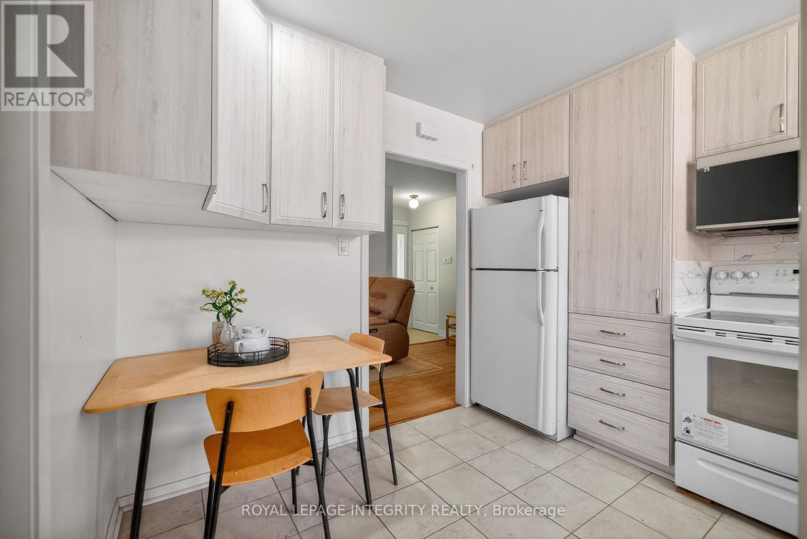 619 BLANCHARD CRESCENT - 16