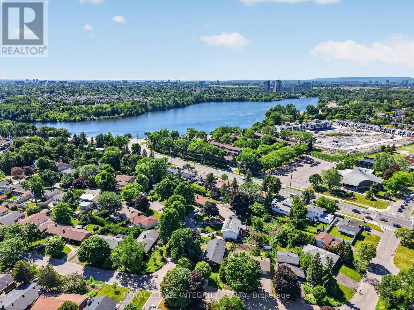 619 BLANCHARD CRESCENT - 40