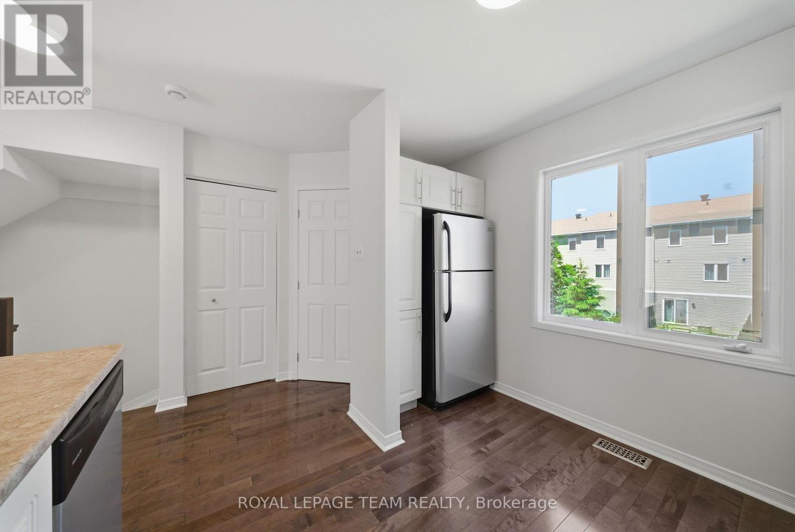 2 Bed, 3 Bath House for Sale in Ottawa – 441 SADAR PRIVATE, Ottawa – MLS# X13433210 - Image 12