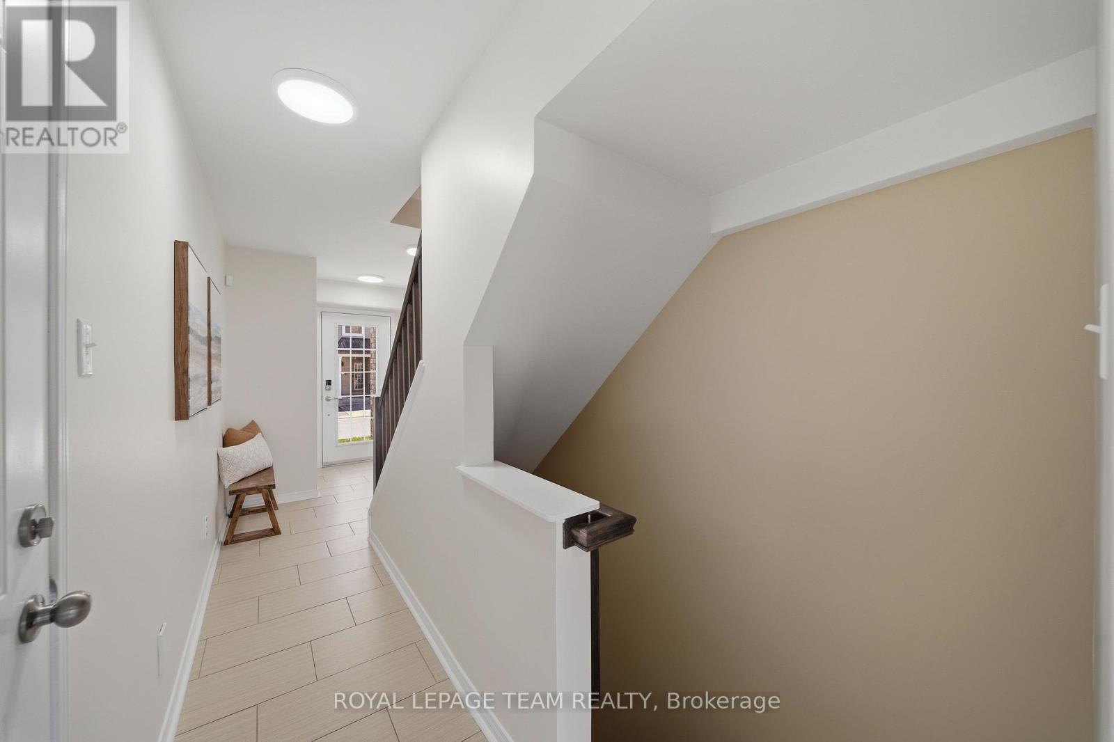 2 Bed, 3 Bath House for Sale in Ottawa – 441 SADAR PRIVATE, Ottawa – MLS# X13433210 - Image 21