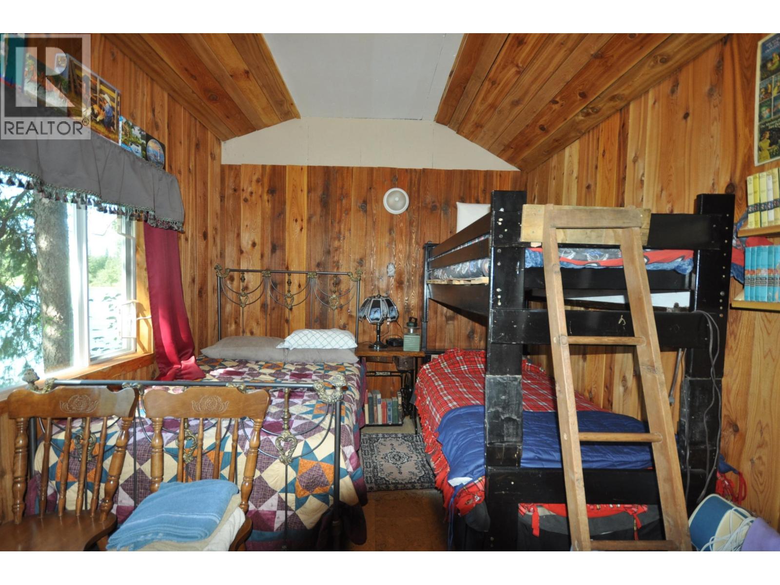 5276 CARIBOO LAKE ROAD - 20