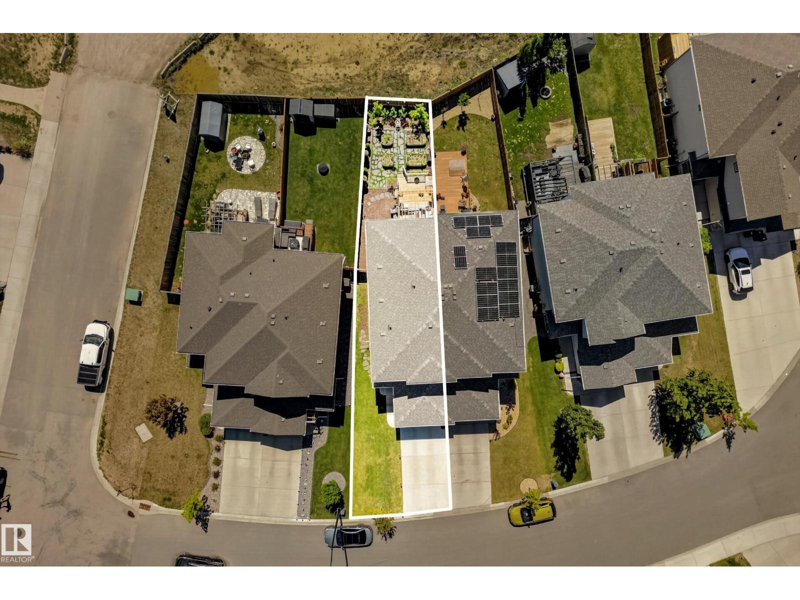 20507 128 AV NW — photo 56