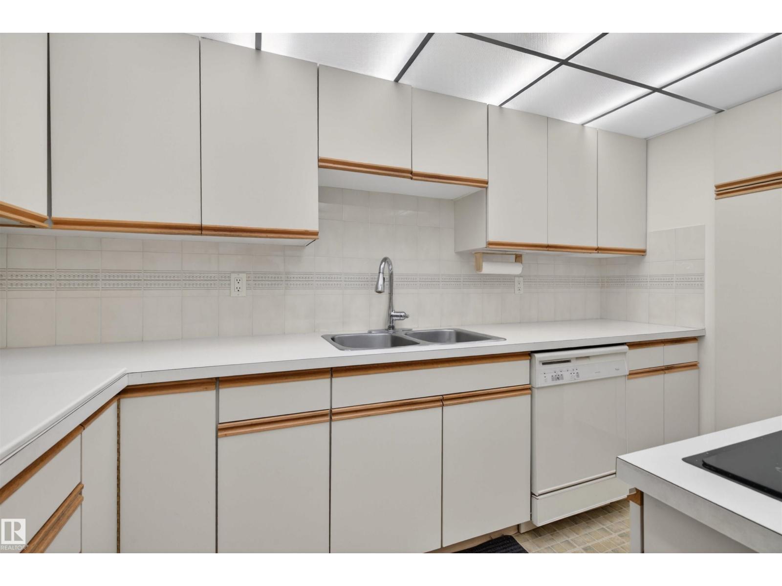 2705 124 ST NW - 14