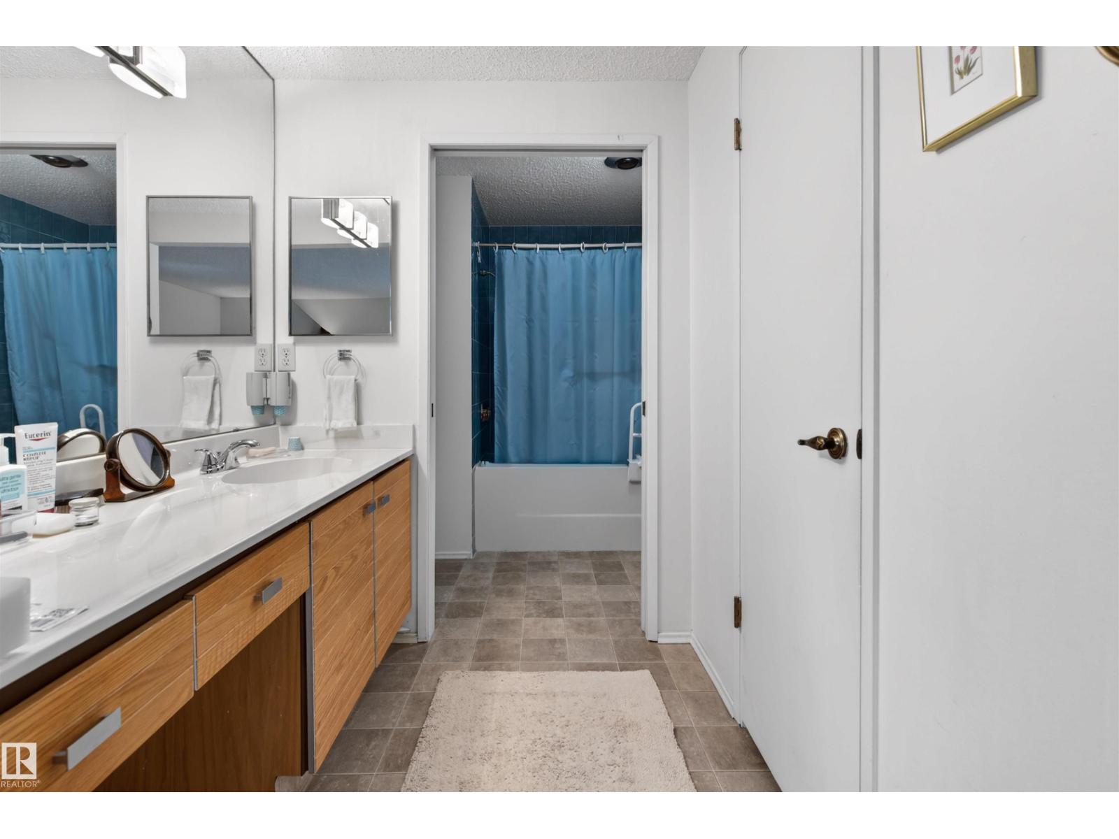 2705 124 ST NW - 24