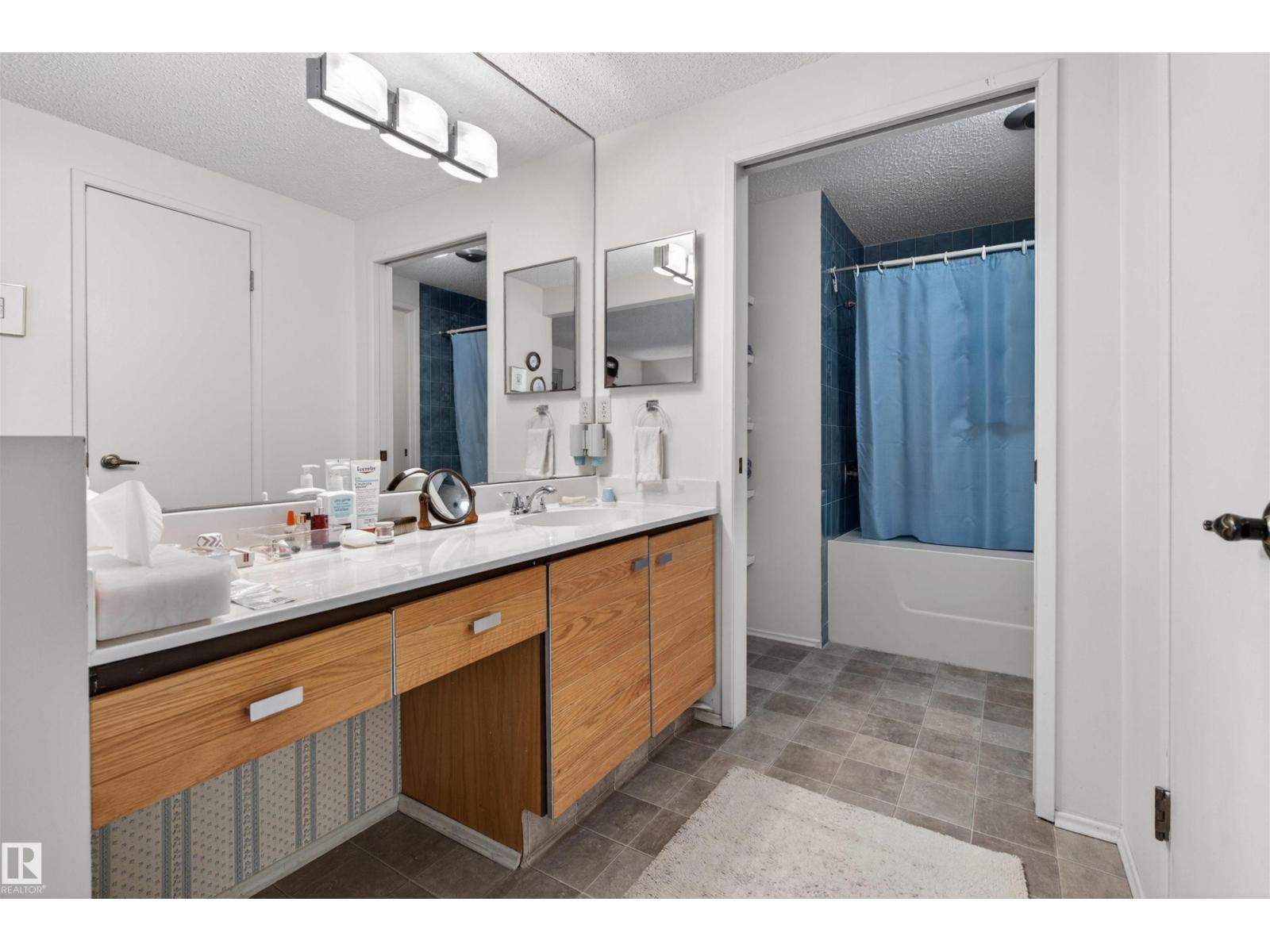 2705 124 ST NW - 25