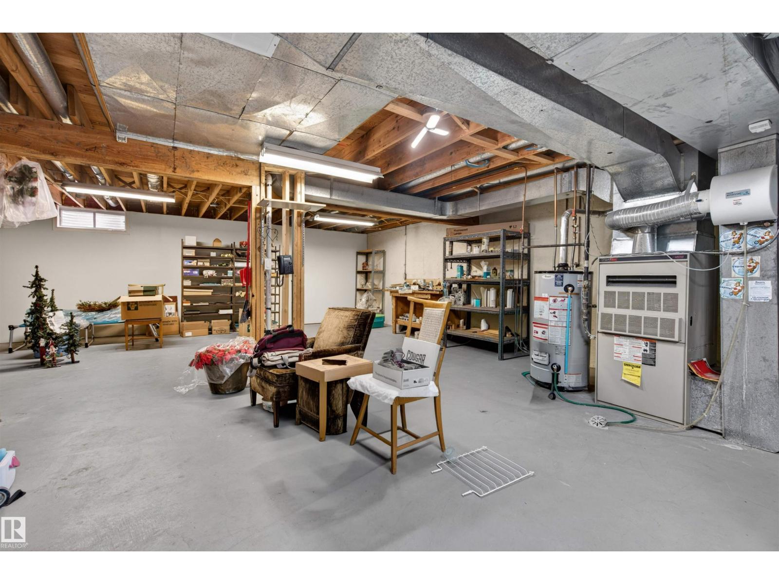 2705 124 ST NW - 40