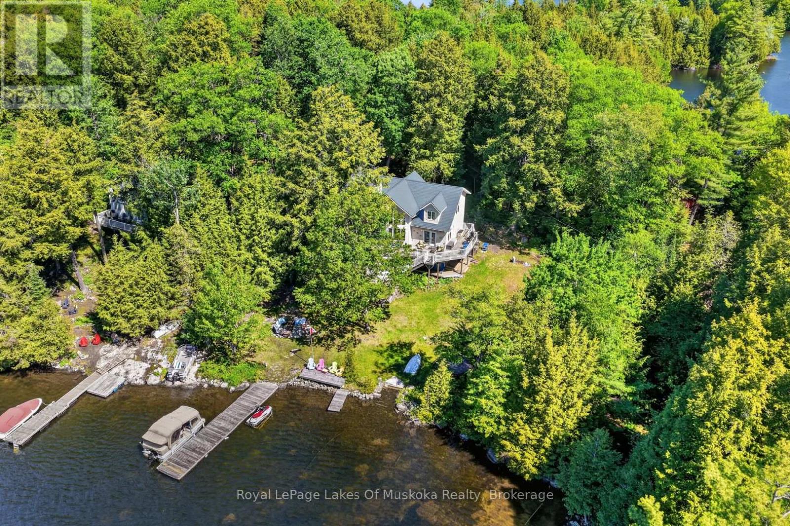 206 MACBETH ISLAND - Image 32