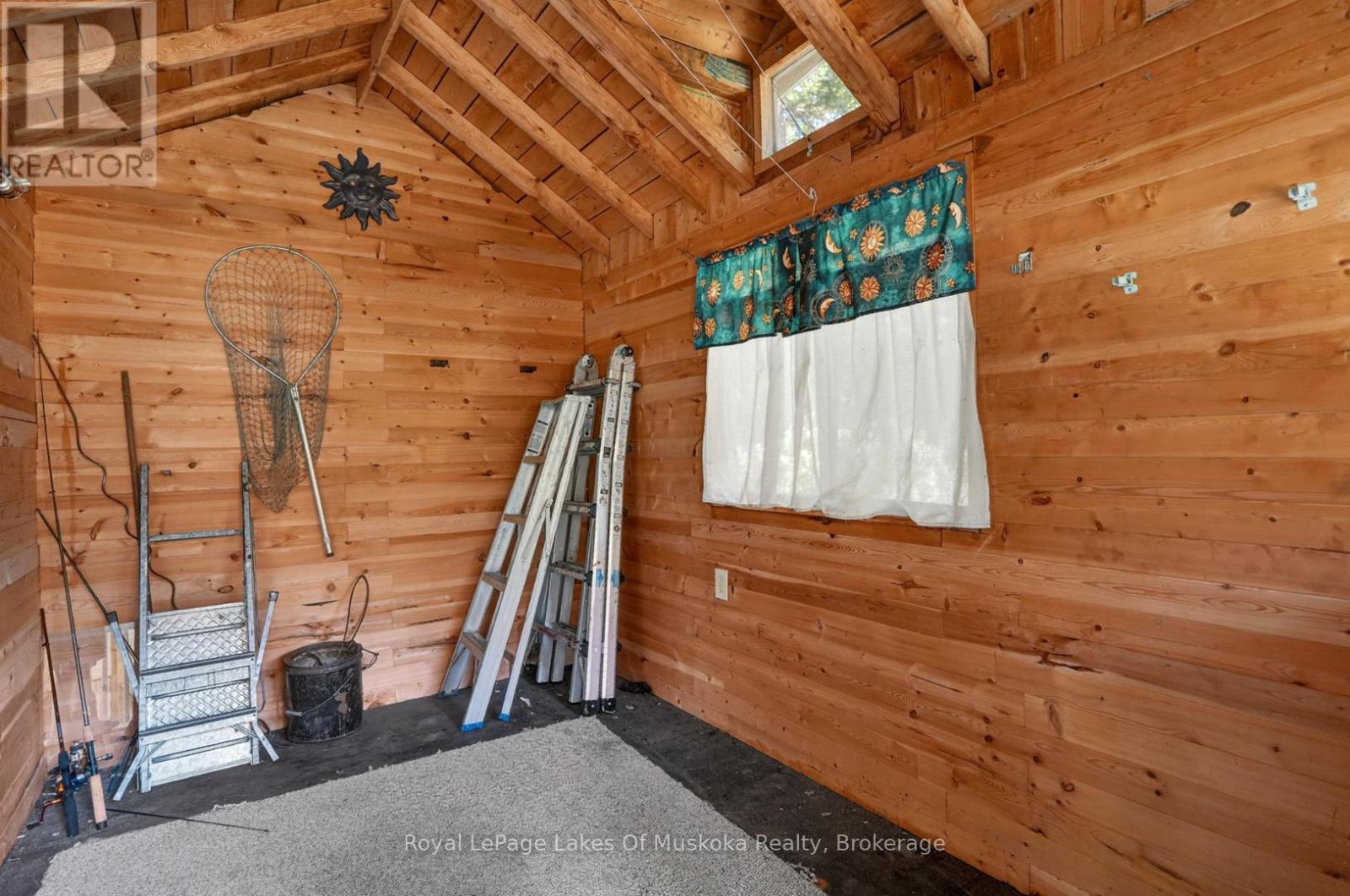206 MACBETH ISLAND - Image 45